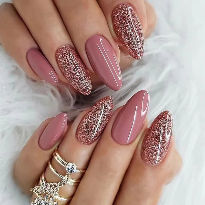 unha em gel redonda rosa nude