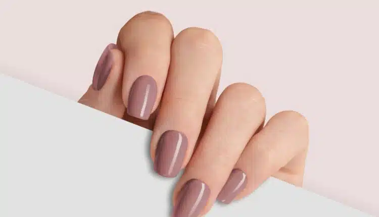 unha em gel sem decoração