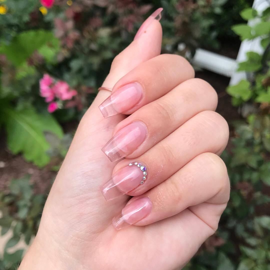 unha em gel transparente vs acrílico qual melhor