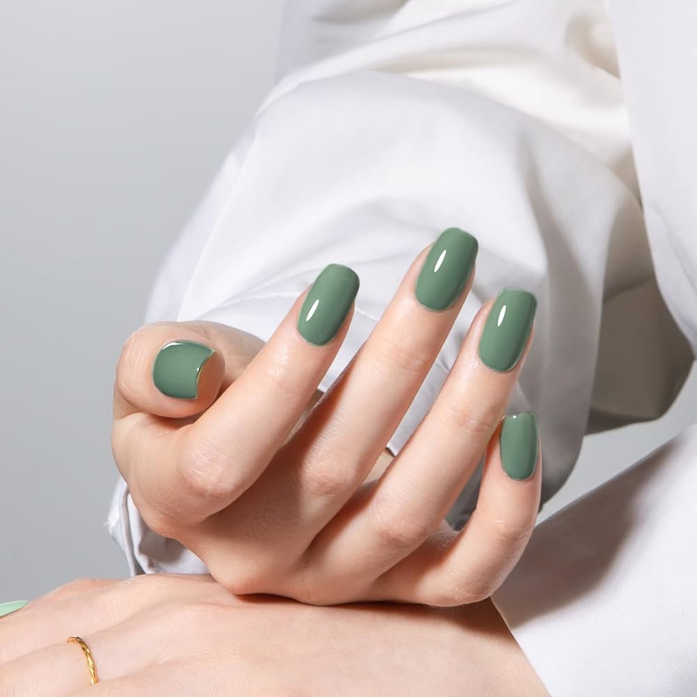 Unhas em Gel Verde: Tendências de Decoração e Estilos para Arrasar