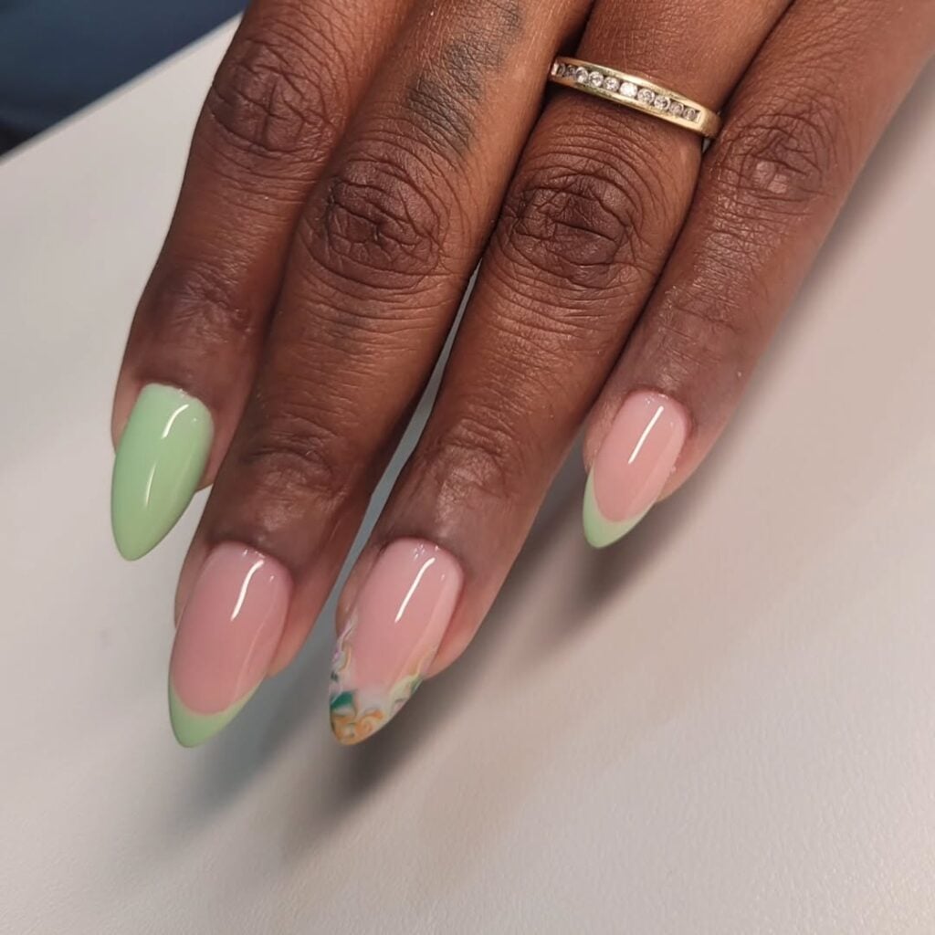 Como cuidar das unhas em gel verde claro: dicas e manutenção