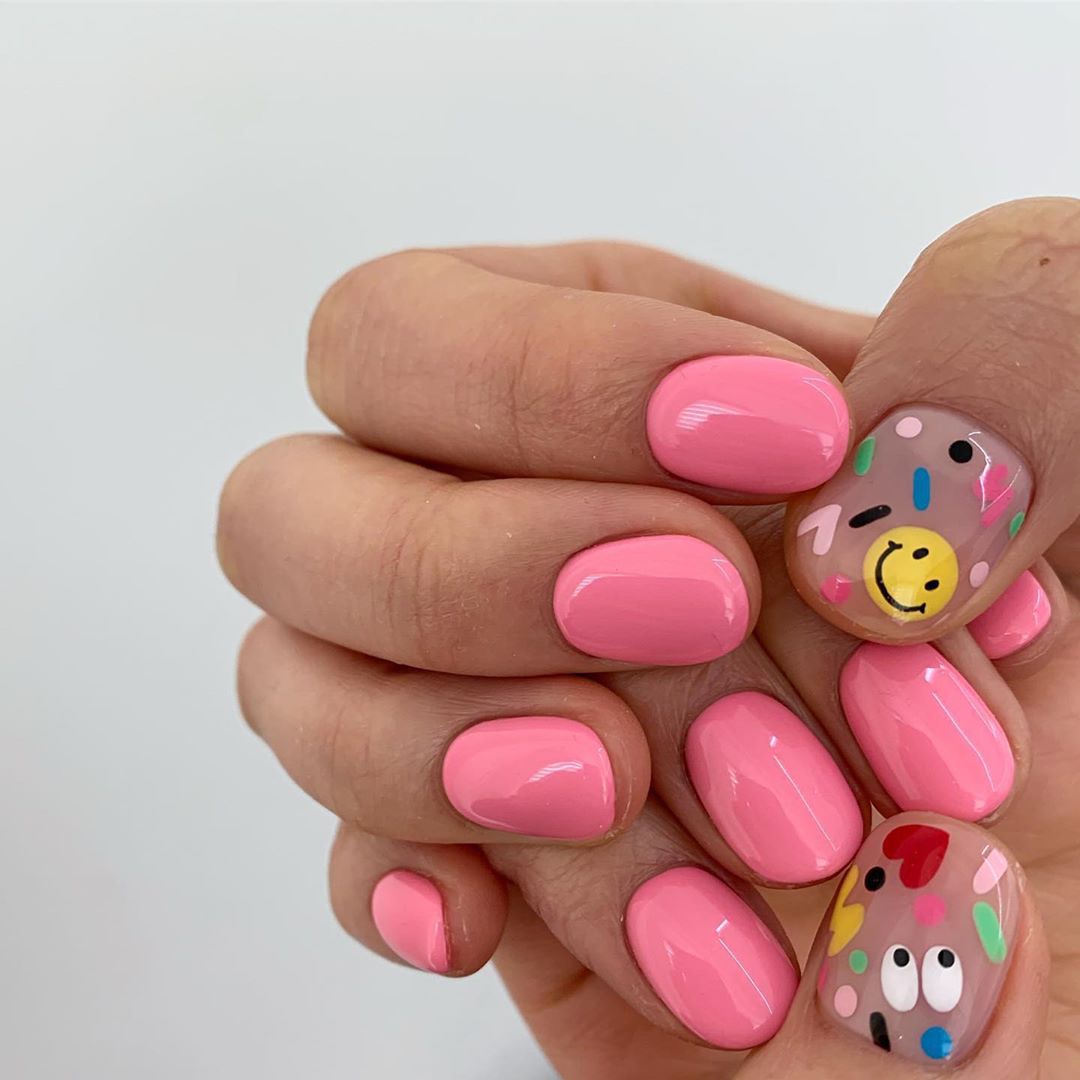 significado exato do emoji de unha 💅