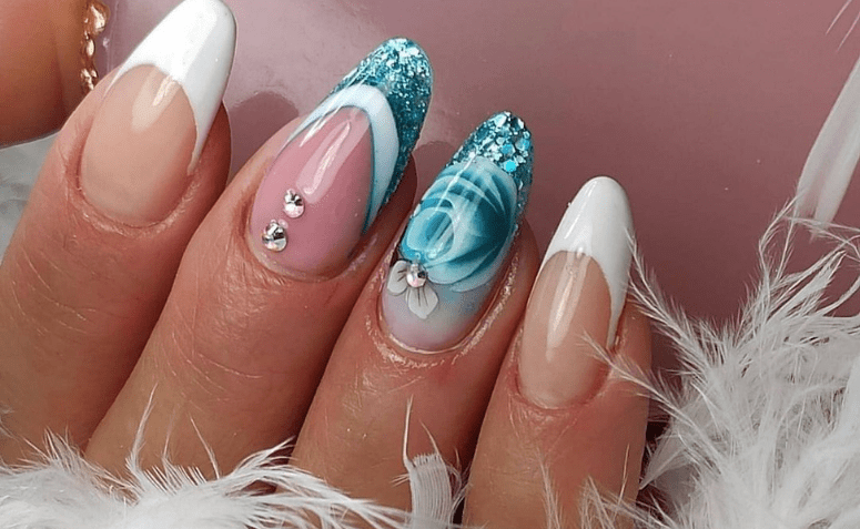 5 ideias de títulos para posts sobre unhas encapsuladas:
1. Unhas Encapsuladas Francesinha: O Guia Completo para um Acabamento Perfeito
2. Descubra as Variações Mais Incríveis de Unhas Encapsuladas com Francesinha
3. Francesinha Reversa Encapsulada: Passo a Passo Detalhado para Iniciantes
4. Unhas Encapsuladas com Glitter: Brilho e Sofisticação para Suas Mãos
5. Dicas Essenciais de Manutenção para Unhas Encapsuladas Duradouras