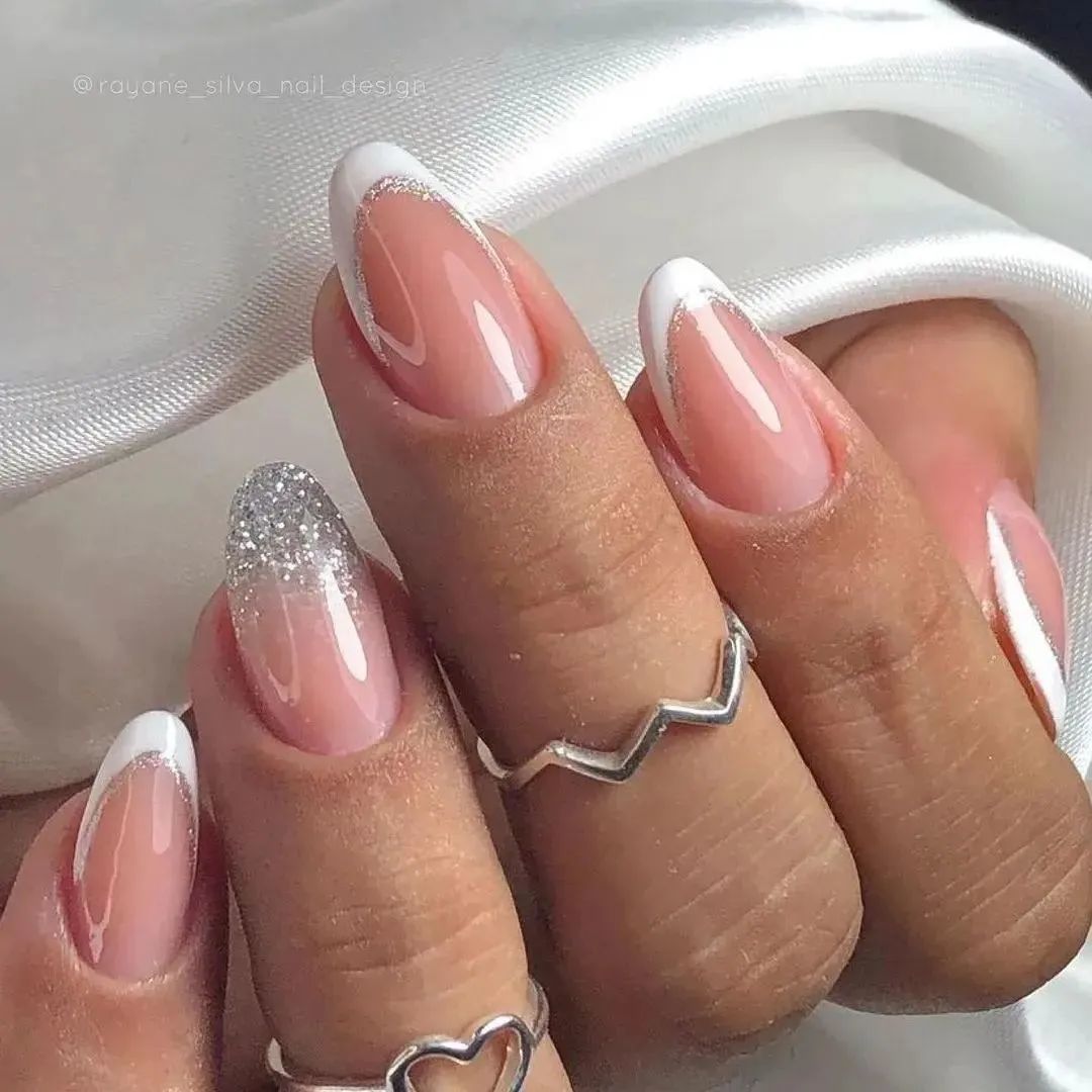 Unhas de Fibra de Vidro vs. Unhas de Gel: Qual a Melhor Opção para Você?