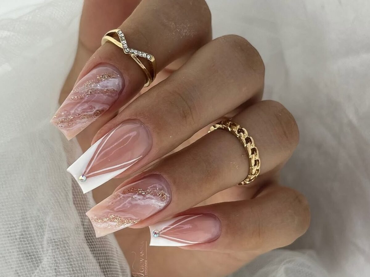 unha fibra de vidro decorada