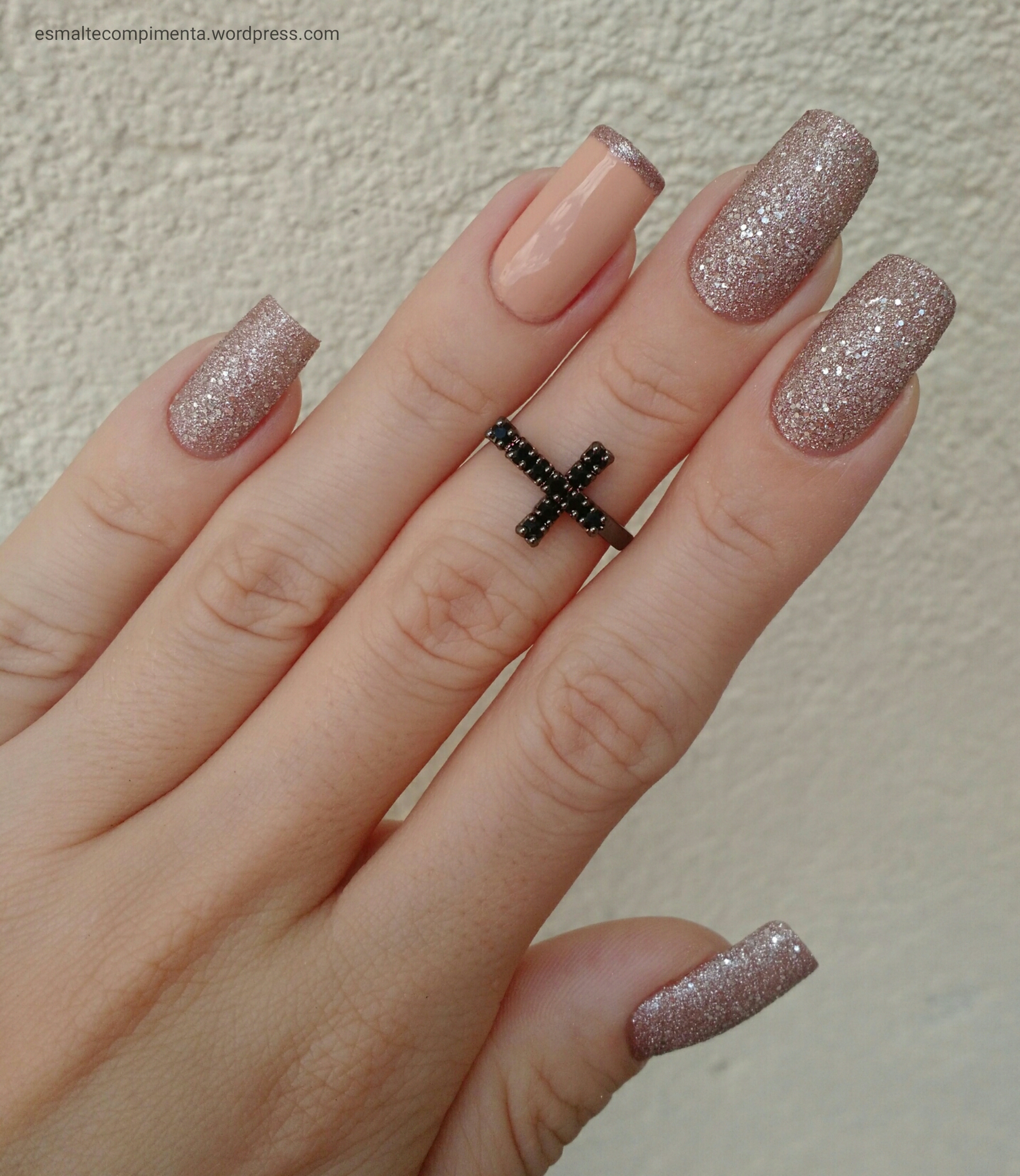 modelos de unha filha unica com glitter