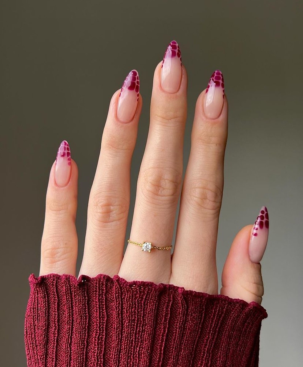 unha francesinha rosa