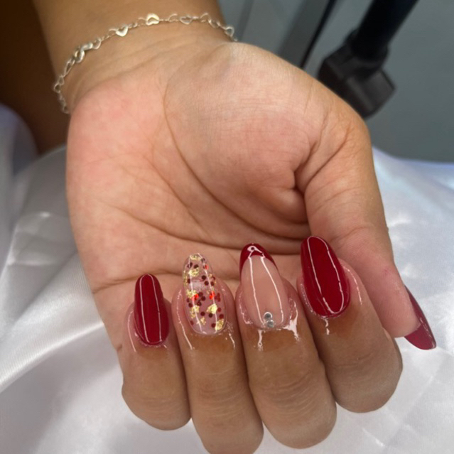 unha gel minimalista natal