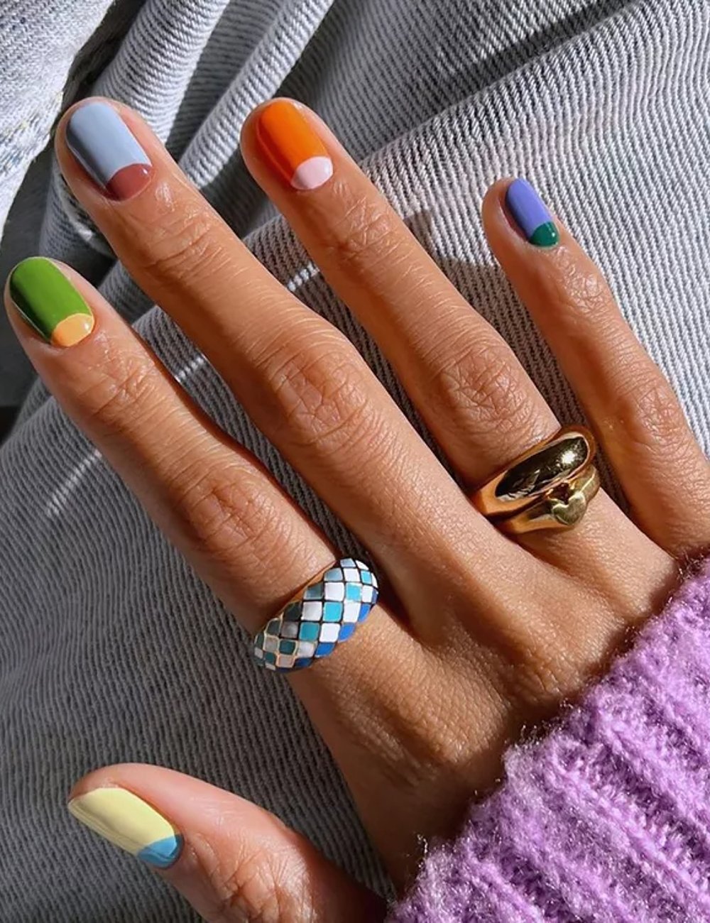 unha em gel redonda curta