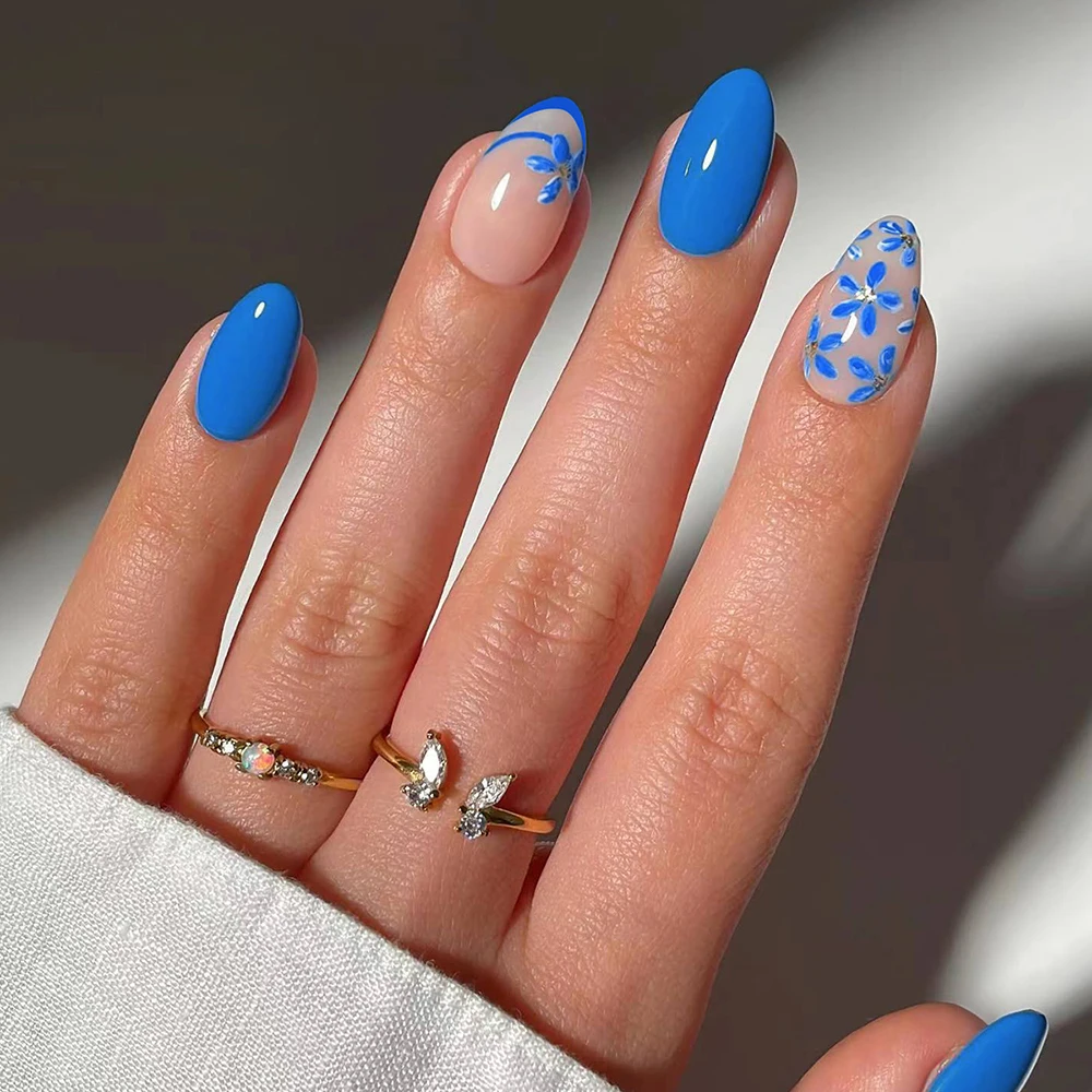 ideias de unhas infantis azuis decoradas