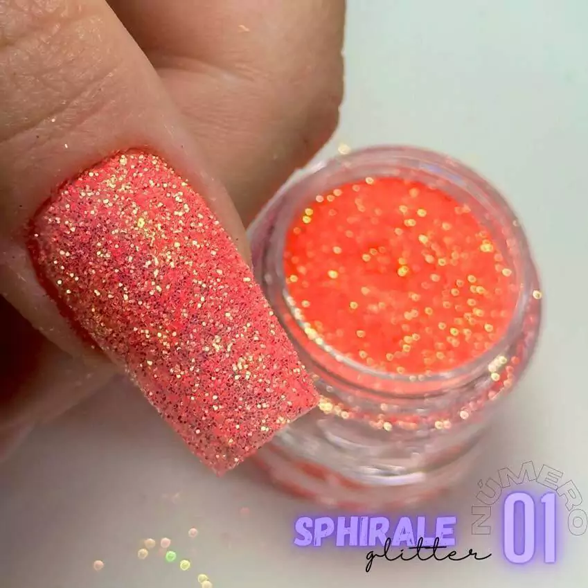 unha laranja abóbora com glitter