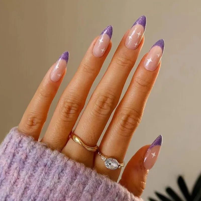 Inspirações de Unhas Lilás com Glitter para Cada Ocasião: Do Discreto ao Ousado