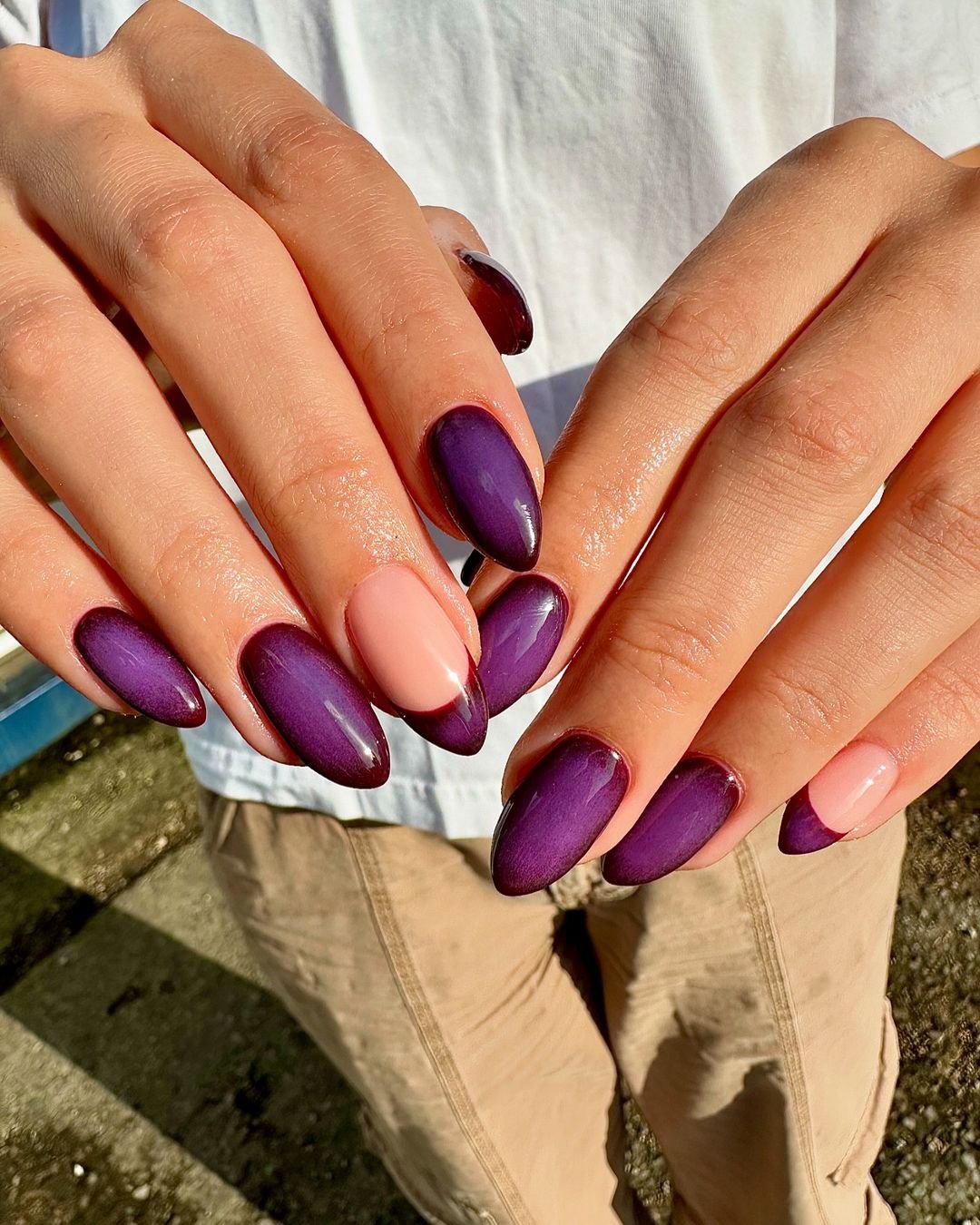unha lilas com roxo