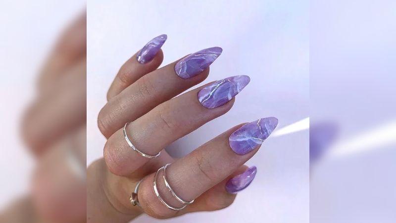 Combinações de Cores com Lilás: Guia Completo para Unhas Impecáveis