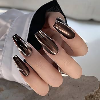 Durabilidade e Brilho: Tudo Sobre Esmaltes em Gel Marrons com Glitter