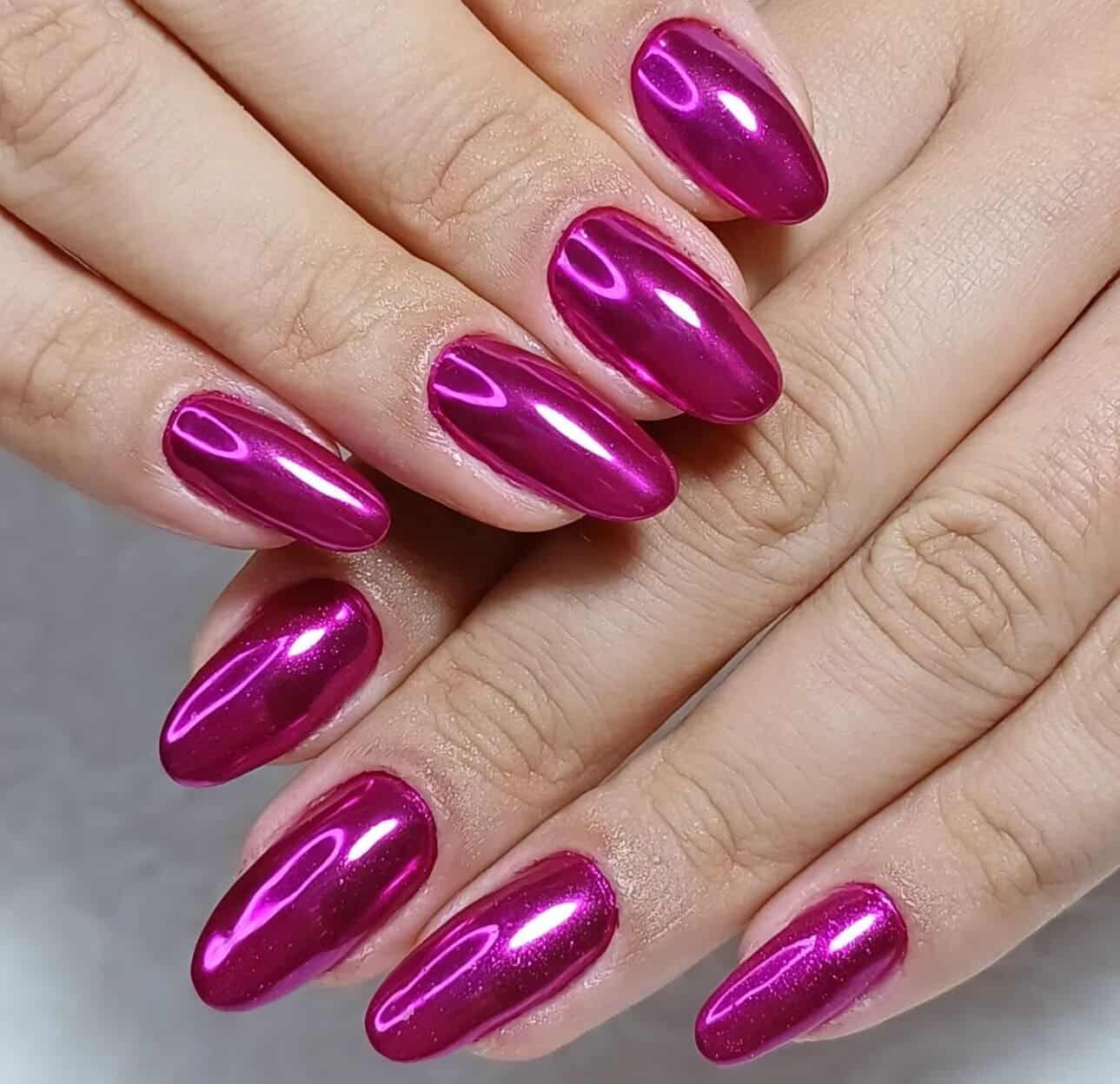Unhas francesinha metalizada rosa