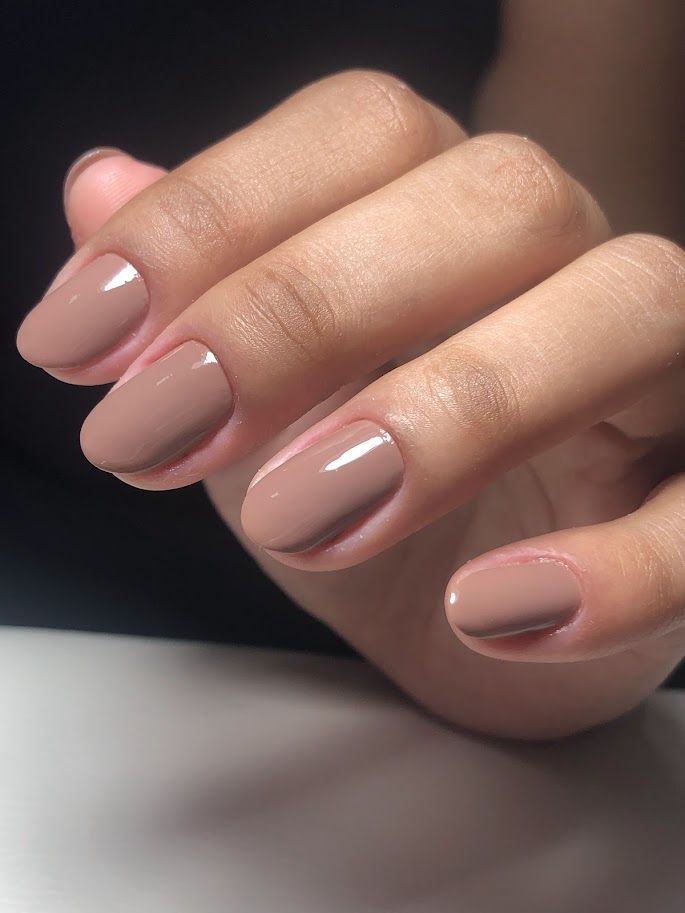 unha nude simples