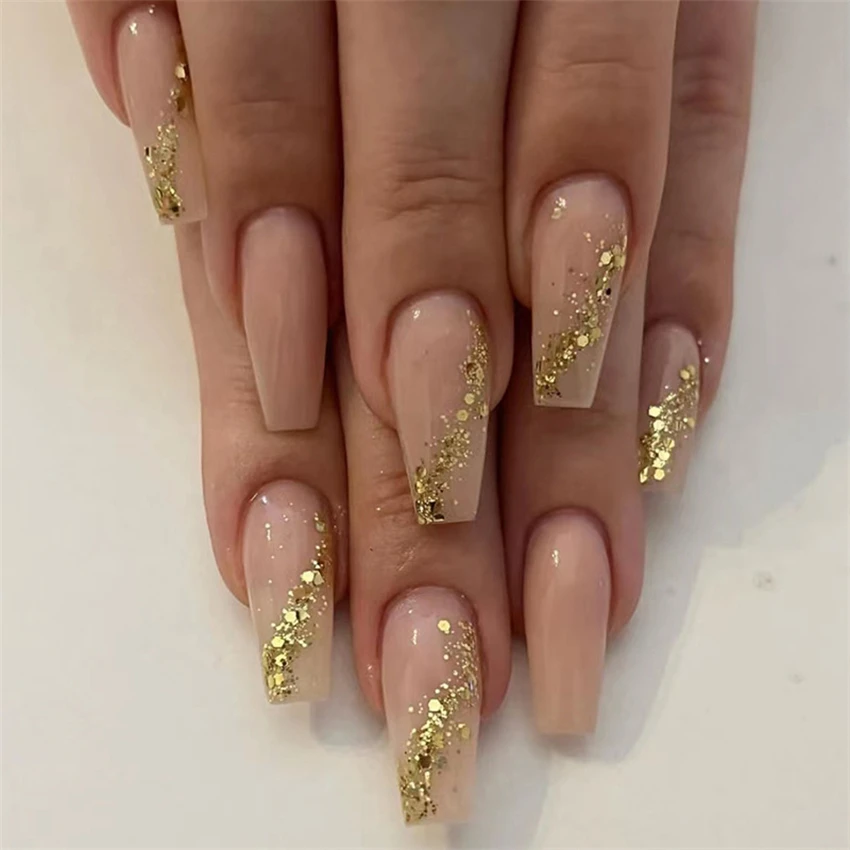 unhas nude com dourado vs unhas nude com prata