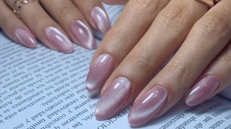 esmalte olho de gato