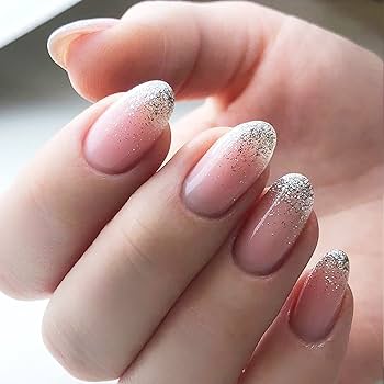 Unhas Ovais vs. Redondas: Qual o Melhor Formato para Você?