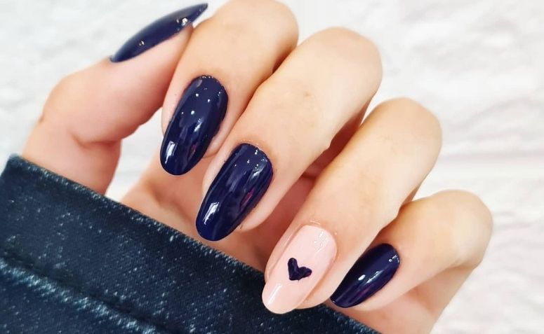 5 ideias de títulos para unhas ovais:
1. Unhas Ovais: O Guia Completo de Estilos e Tendências
2. Descubra a Sofisticação das Unhas Ovais: Dicas de Decoração
3. Unhas Ovais: Do Clássico ao Moderno