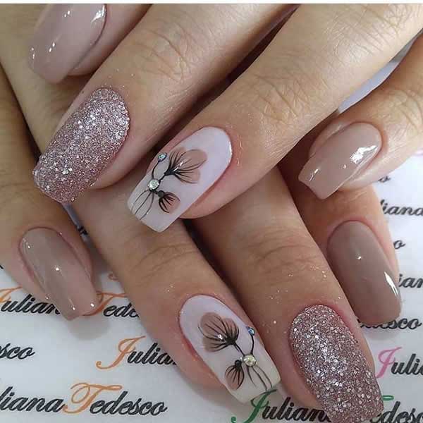 unhas decoradas casamento convidada
