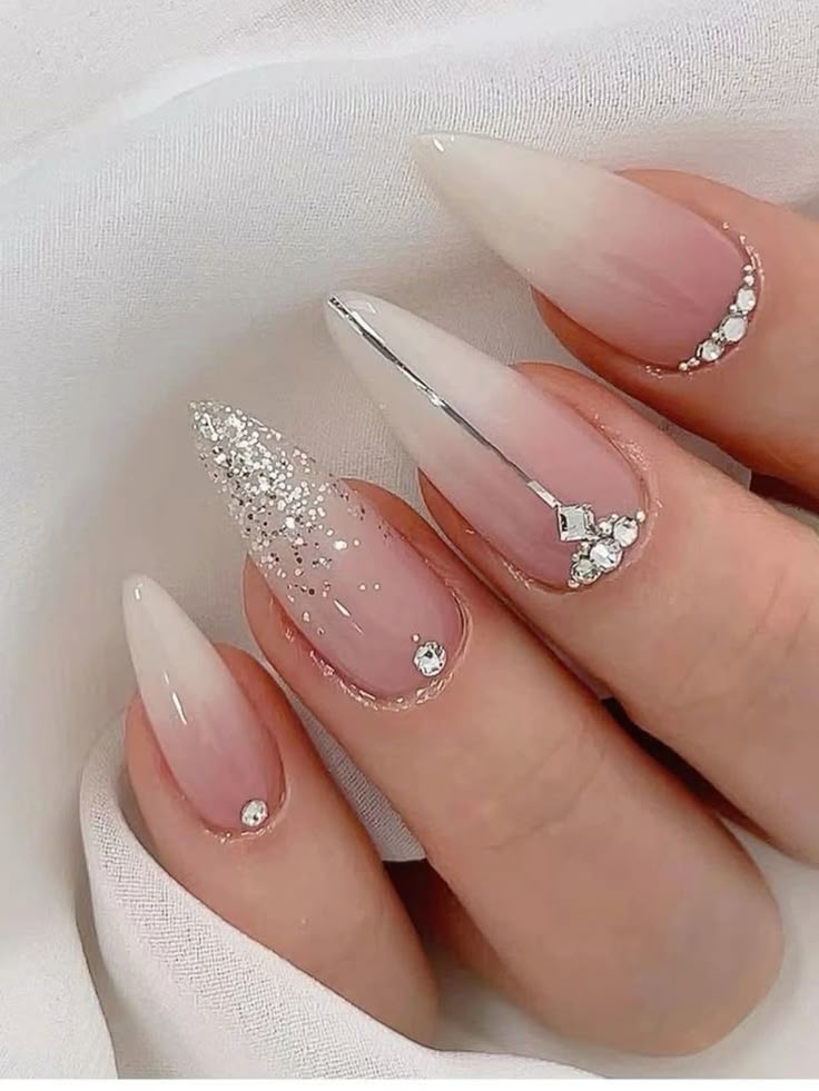 unhas para casamento civil convidada