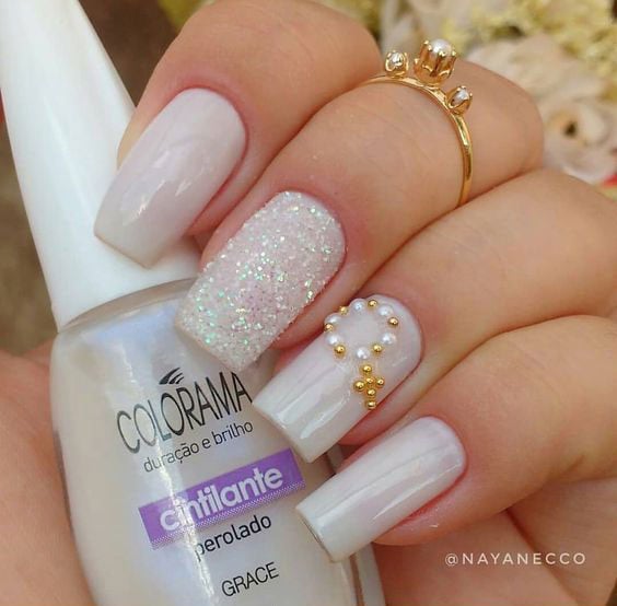 5 ideias de títulos: 'Unhas de Noiva: Guia Completo de Estilos e Tendências'