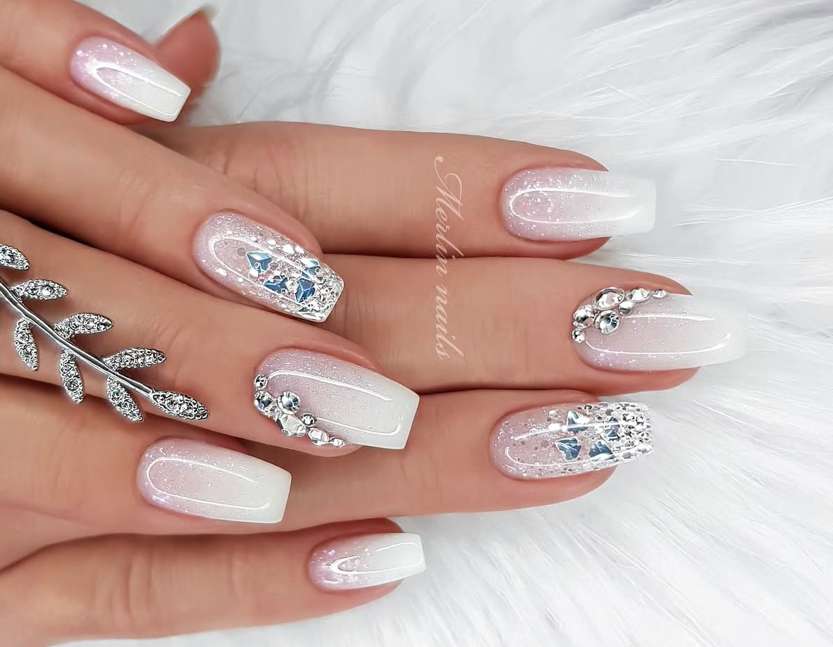 unhas francesinha ano novo
