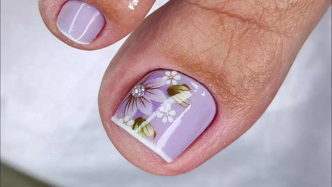 como evitar unhas dos pés decoradas estragadas