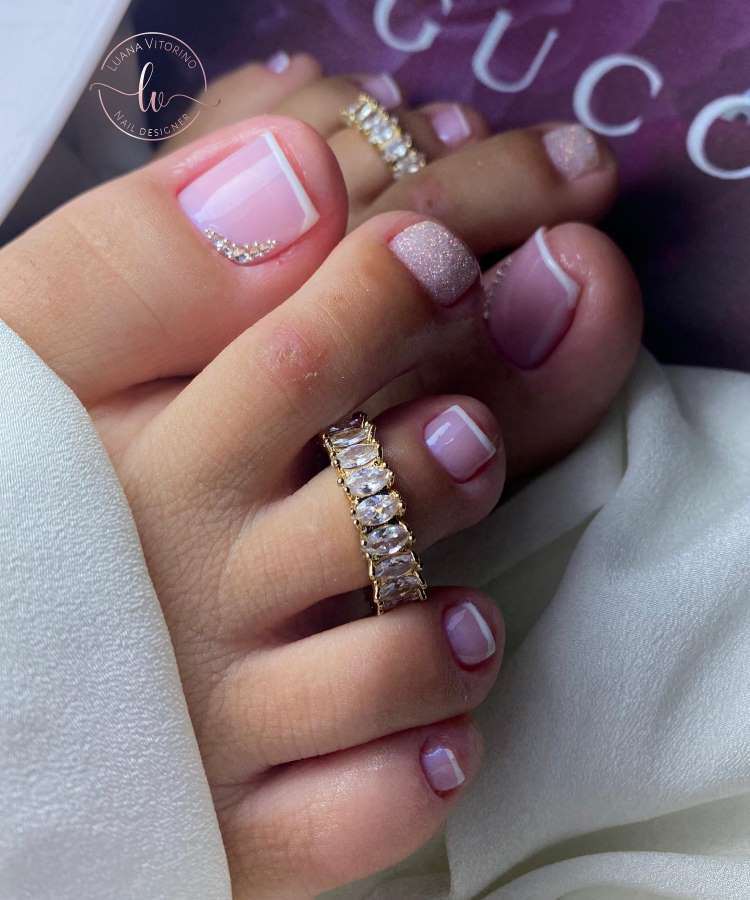 unhas do pé saudáveis