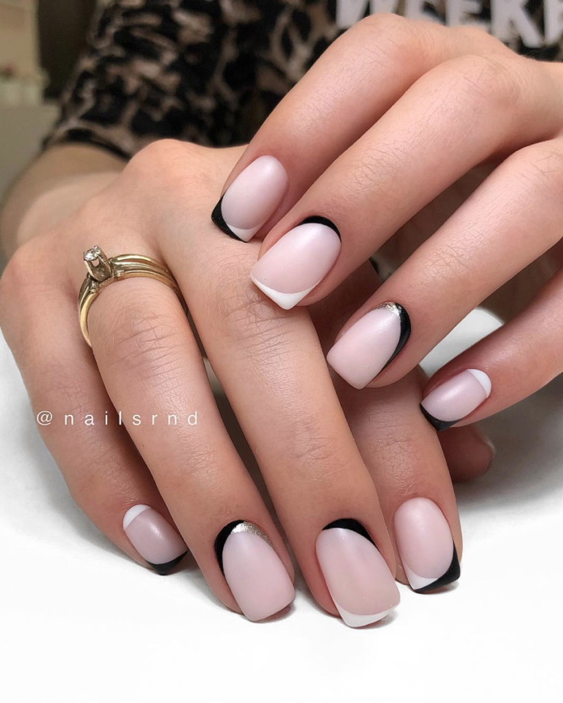 5 ideias de títulos:
1. Guia Completo: Como Escolher e Aplicar Unhas Postiças Pretas Perfeitas
2. Unhas Postiças Pretas: Os Melhores Formatos e Acabamentos para Cada Estilo
3. Durabilidade e Praticidade: As Melhores Marcas de Unhas Postiças Pretas
4. Transforme Suas Mãos: Dicas de Aplicação de Unhas Postiças Pretas em Casa
5. Unhas Postiças Pretas: Tendências e Inspirações para um Look Impactante