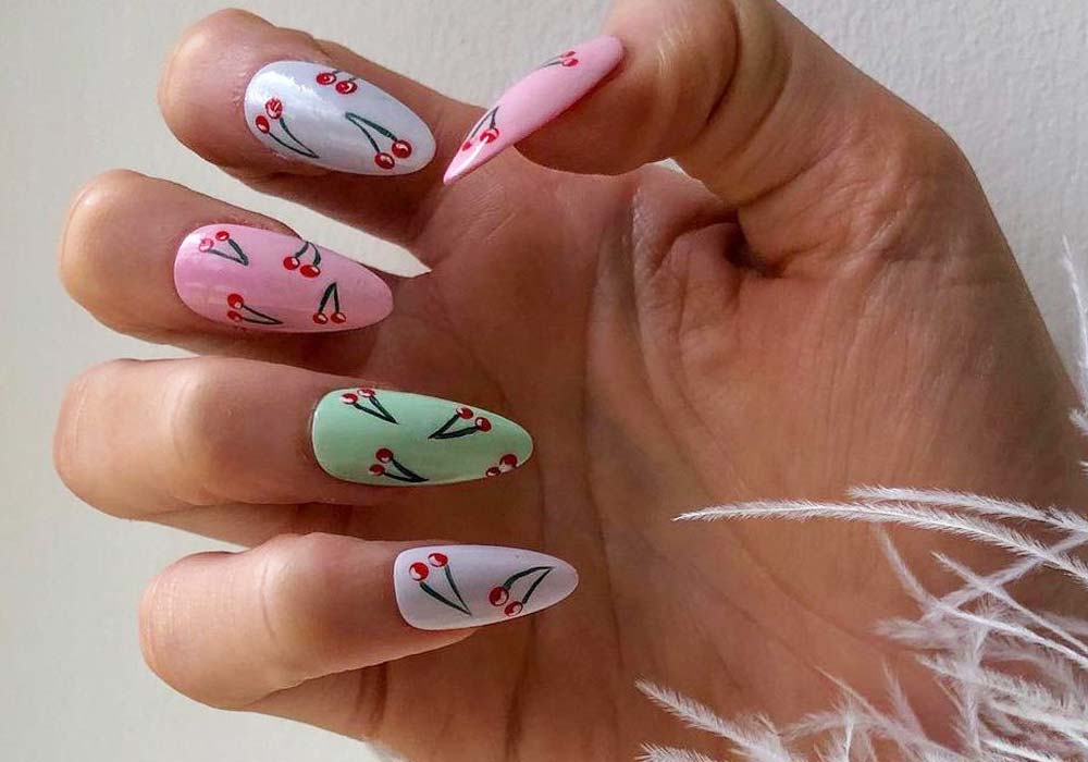 inspiração unha postiça realista almond