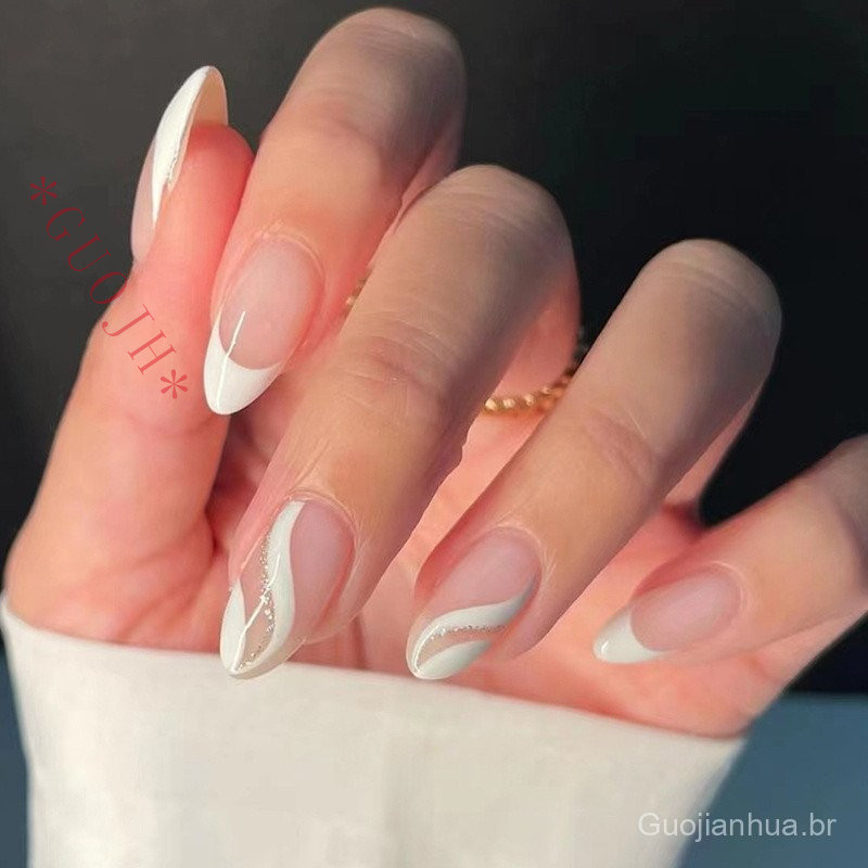 As Melhores Marcas de Unhas Postiças Curtas para um Look Natural