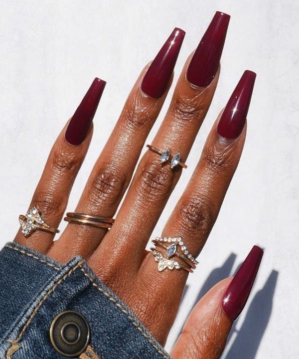 5 ideias de títulos:
1. Guia Completo: Unhas Postiças Pretas Realistas para um Look Sofisticado
2. Como Aplicar e Cuidar das Suas Unhas Postiças Pretas Realistas
3. As Melhores Marcas de Unhas Postiças Pretas Realistas: Kiss New York e Arte Sedução
4. Unhas Postiças Pretas: Descubra os Estilos Amendoada