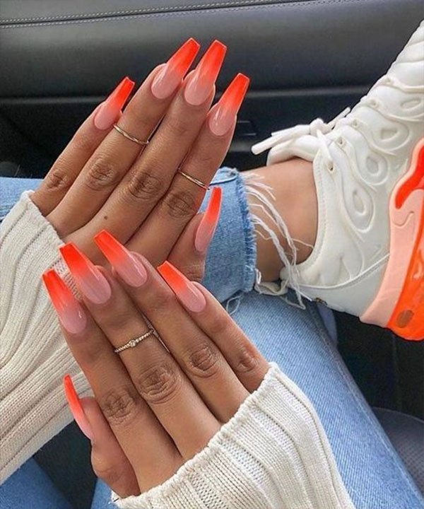 5 Ideias de Unhas Stiletto para um Look Ousado
Como Cuidar das Suas Unhas Stiletto Postiças
Unha Stiletto vs. Bailarina: Qual a Diferença?
Tendências de Nail Art para Unhas Stiletto em 2024
Guia Completo: Aplicação e Remoção de Unhas Stiletto