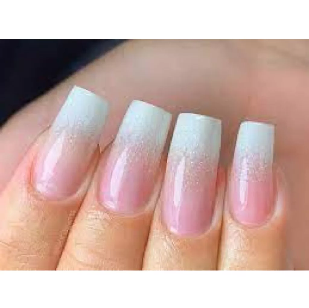 unha postiça transparente