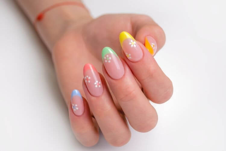 manutenção unhas praia