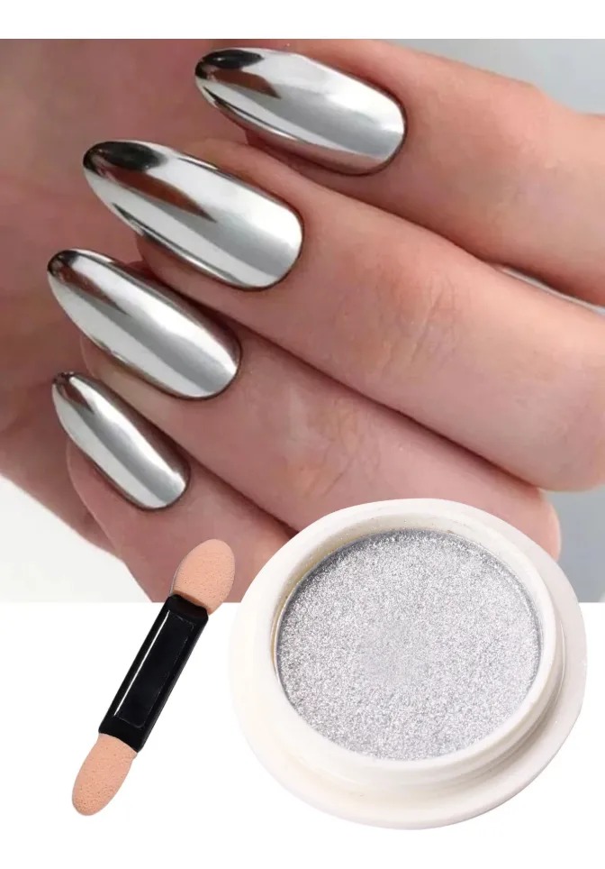 Unhas prateadas elegantes