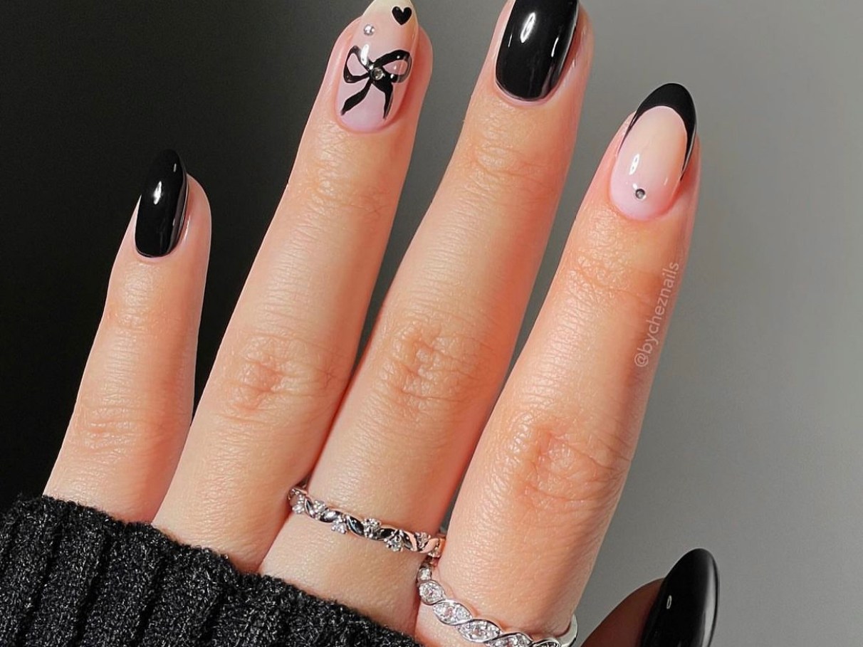 unha preta e rosa animal print