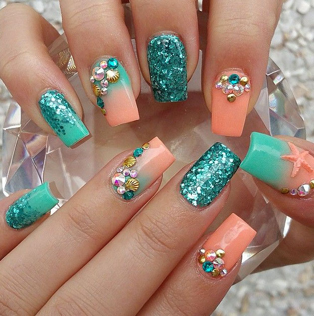 unhas coloridas carnaval