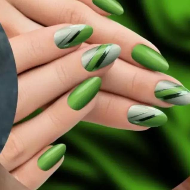 unha para vestido verde esmeralda