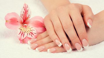 Dicas de Formatos e Cores para Unhas Realistas Elegantes e Duradouras