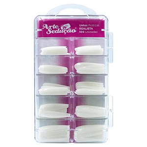 Unhas de Luxo: Pedrarias e Strass para um Efeito Realista Impecável