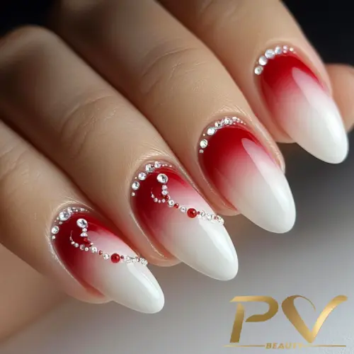 inspiração unhas redondas vermelhas decoradas
