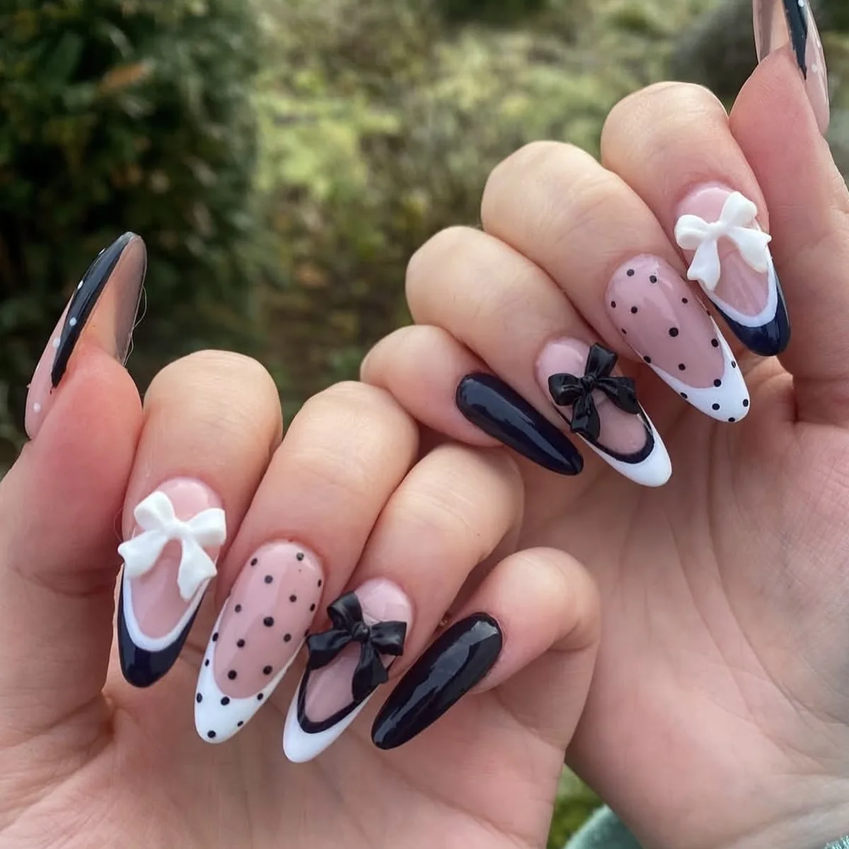 unha rosa com preto degradê