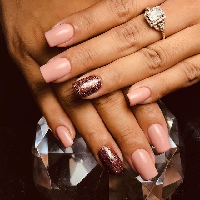 unha rose gold para festa