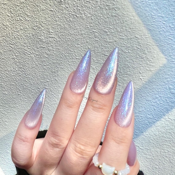 melhores ideias de unhas roxo claro