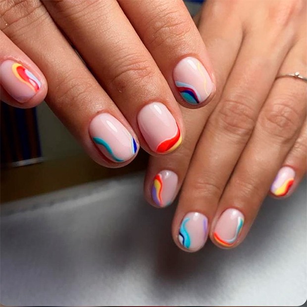 manicure russa riscos