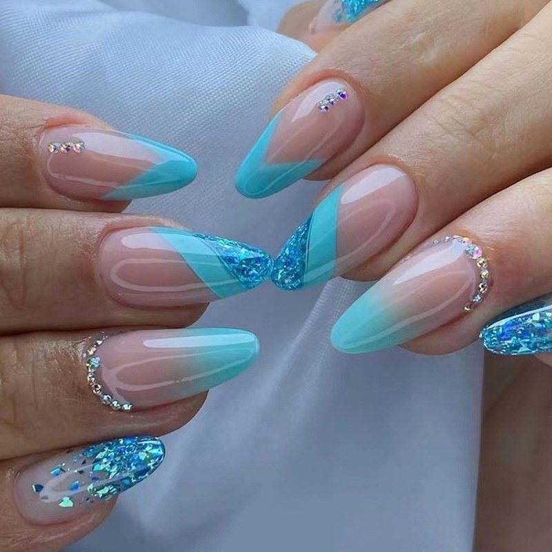 unha stiletto azul bebê encapsulada